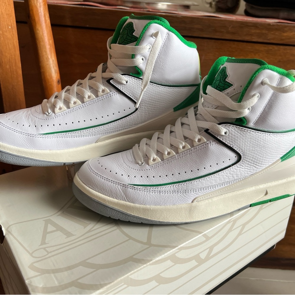 Jordan 2 lucky green